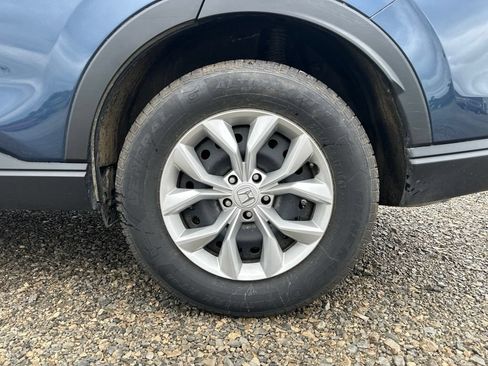 Used 2025 Honda CR-V LX image 5