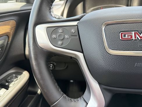 Used 2020 GMC Terrain SLE w/ Elevation Edition AWD/4WD image 25