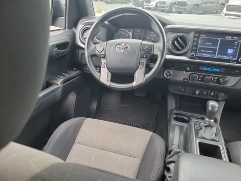 Used 2023 Toyota Tacoma TRD Sport RWD image 17