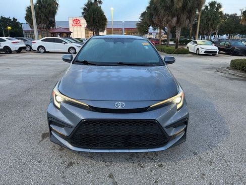 Used 2023 Toyota Corolla SE FWD image 5