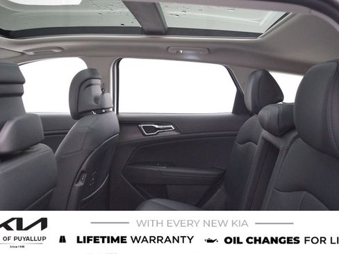 New 2026 Kia Sportage EX image 12