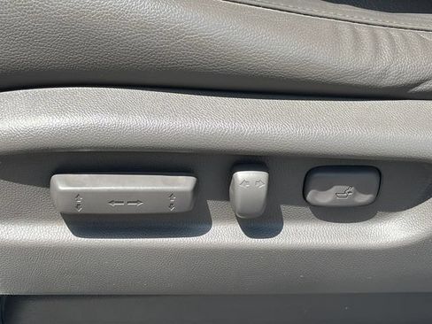 Used 2016 Honda Odyssey Touring image 12