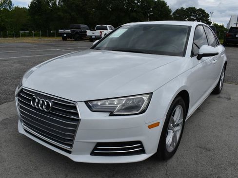 Used 2017 Audi A4 2.0T Premium FWD image 2