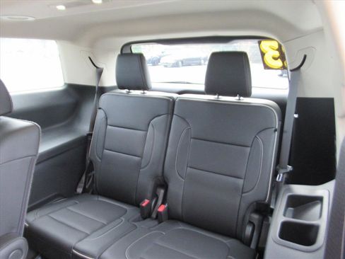 Used 2023 GMC Acadia Denali w/ Denali Ultimate Package image 36