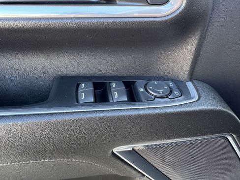 Used 2024 Chevrolet Silverado 2500 LT image 10