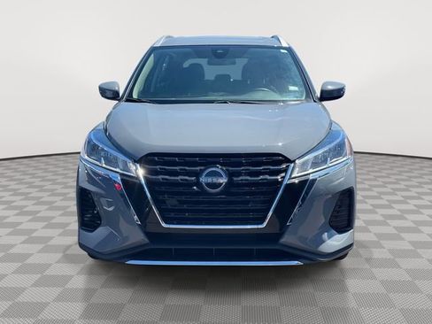 Used 2024 Nissan Kicks SV FWD image 4
