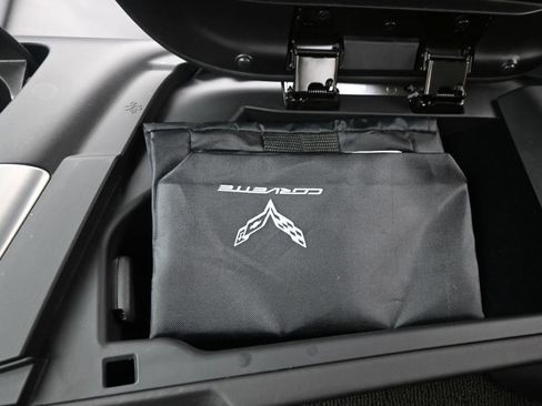 Used 2016 Chevrolet Corvette Z06 w/ 3LZ Preferred Equipment Group RWD image 37