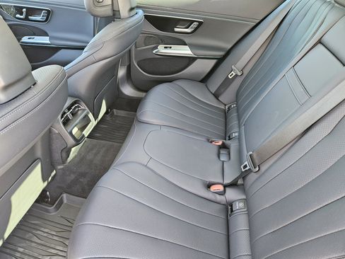 Certified 2025 Mercedes-Benz E 350 Sedan image 30