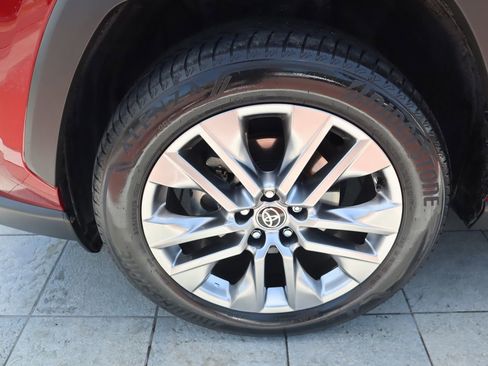 Used 2024 Toyota RAV4 Limited FWD image 9