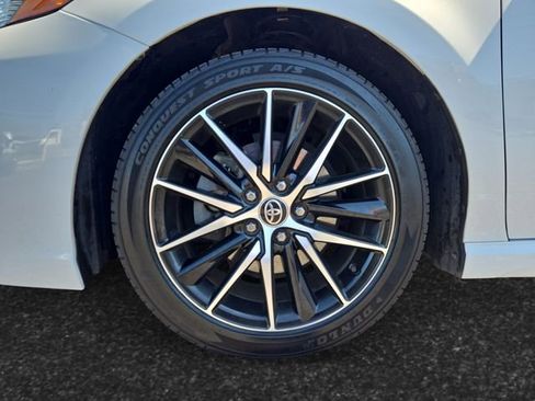 Certified 2023 Toyota Camry SE FWD image 4