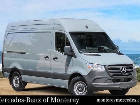 New 2025 Mercedes-Benz Sprinter 2500 image 1