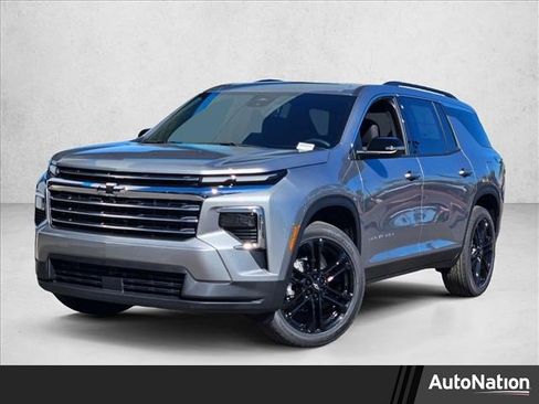 New 2026 Chevrolet Traverse LT FWD image 1