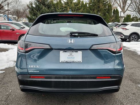 Certified 2023 Honda HR-V LX image 5