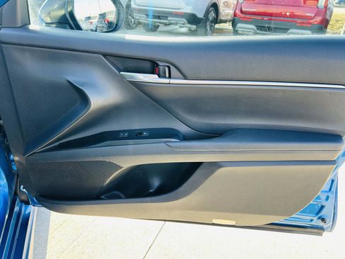 Used 2019 Toyota Camry SE image 27