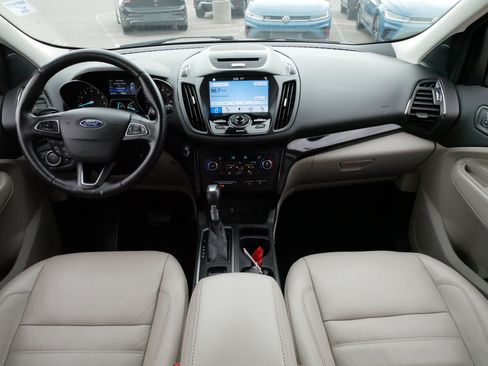 Used 2017 Ford Escape Titanium AWD/4WD image 10