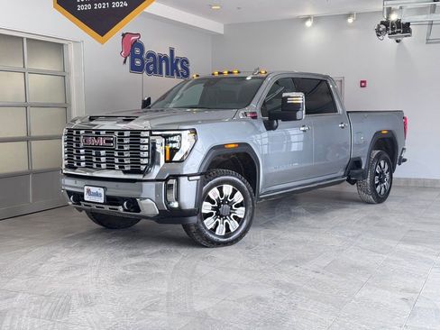 Certified 2024 GMC Sierra 2500 Denali w/ Denali Reserve Package AWD/4WD image 2