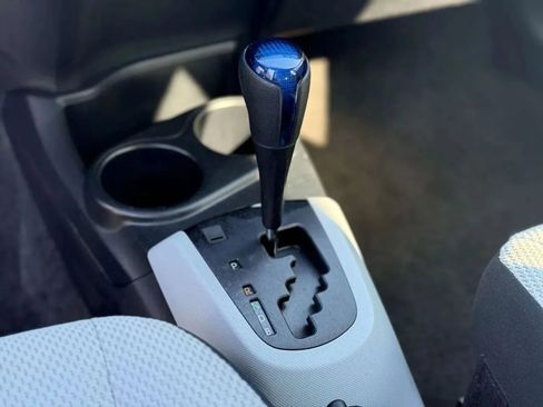 Used 2012 Toyota Prius C One image 20