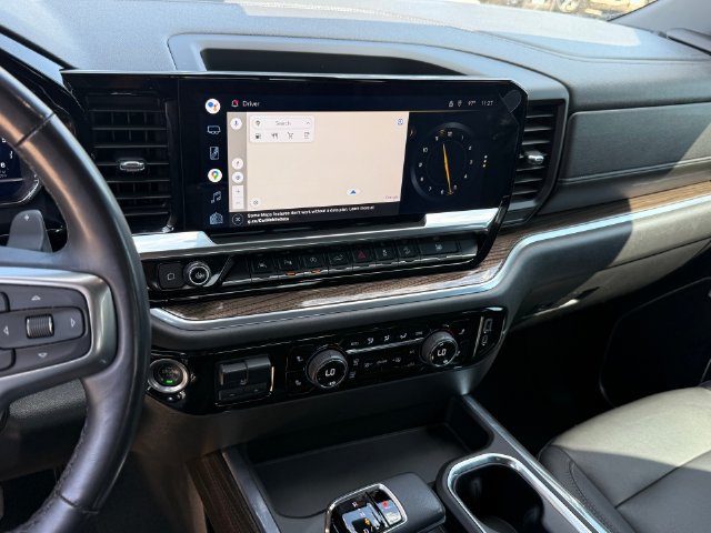 Used 2022 Chevrolet Silverado 1500 LT Trail Boss w/ LT Trail Boss Premium Package AWD/4WD image 19