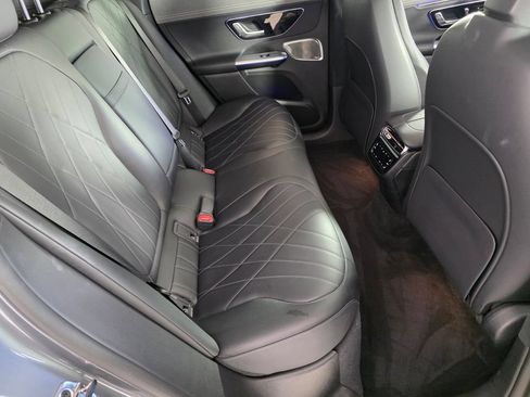 Certified 2023 Mercedes-Benz EQE 500 4MATIC SUV image 24
