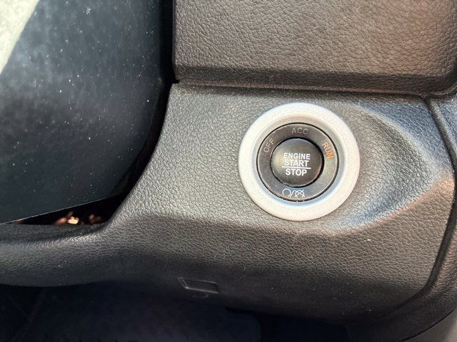 Used 2017 RAM 1500 Laramie w/ Convenience Group AWD/4WD image 25