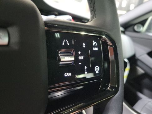 New 2026 Land Rover Range Rover Evoque Dynamic SE image 16