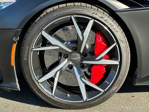 Used 2019 Aston Martin DBS Superleggera image 4