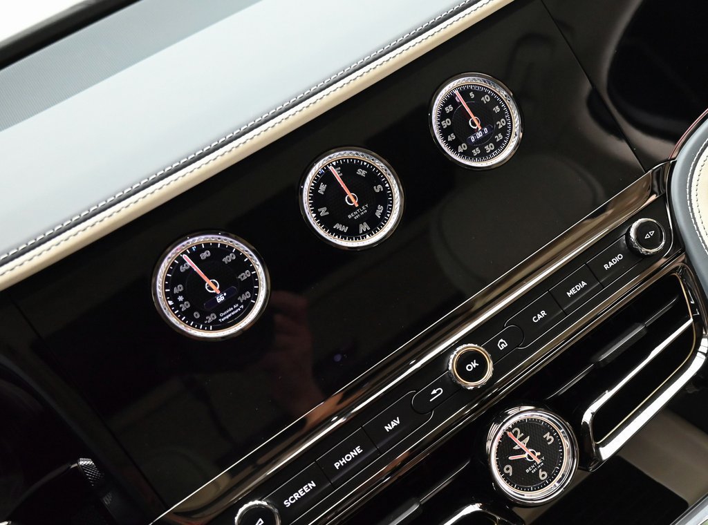 New 2026 Bentley Flying Spur V8 AWD/4WD image 24