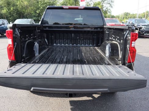 Used 2024 Chevrolet Silverado 1500 Custom Trail Boss AWD/4WD image 28