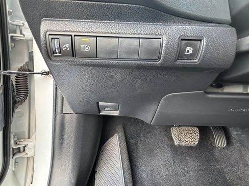 Used 2025 Toyota Corolla LE w/ Convenience Package AWD/4WD image 26