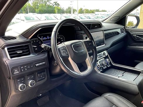 Used 2021 GMC Yukon Denali w/ Denali Ultimate Package image 14