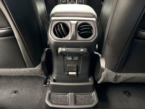 Used 2021 Jeep Wrangler Unlimited Sahara w/ Cold Weather Group AWD/4WD image 21