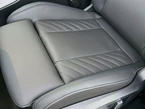 New 2026 BMW X3 xDrive30 w/ Premium Package image 19