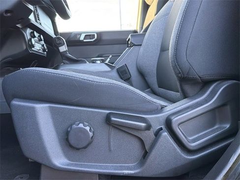Used 2025 Ford Bronco Big Bend image 20