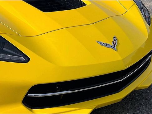 Used 2019 Chevrolet Corvette Stingray Convertible w/ 3LT Preferred Equipment Group image 27