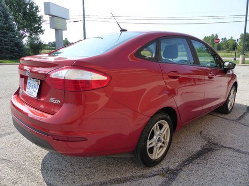 Used 2019 Ford Fiesta SE FWD image 12