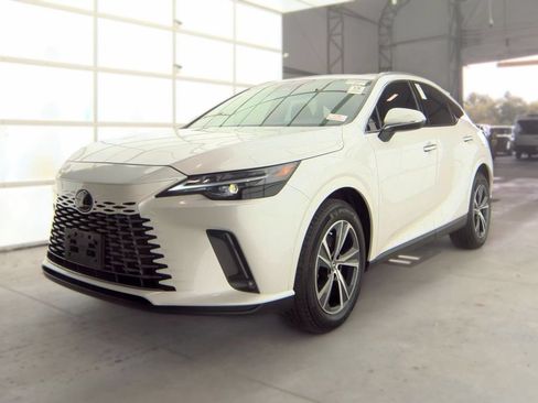 Used 2024 Lexus RX 350h w/ Accessory Package (Z1) AWD/4WD image 4