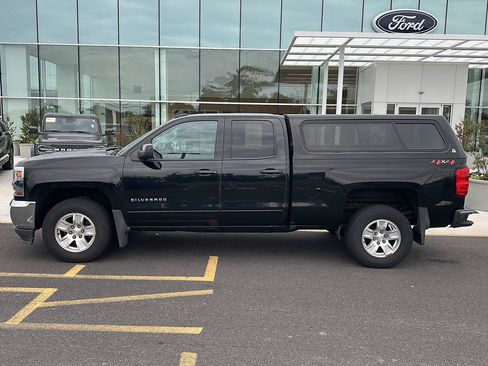 Used 2019 Chevrolet Silverado 1500 LT AWD/4WD image 8