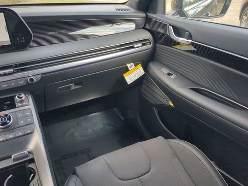 New 2025 Hyundai Palisade Calligraphy image 16