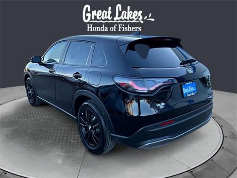 Certified 2026 Honda HR-V Sport image 3