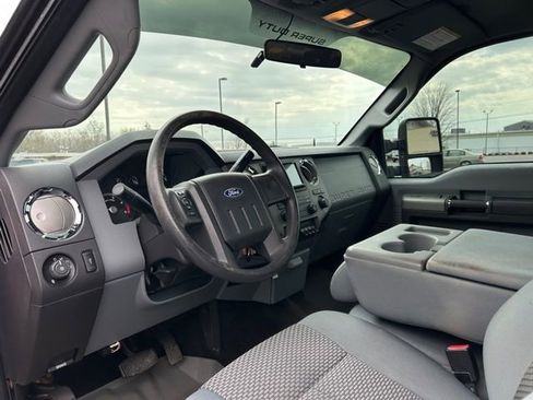 Used 2012 Ford F250 XLT w/ Camper Pkg image 20