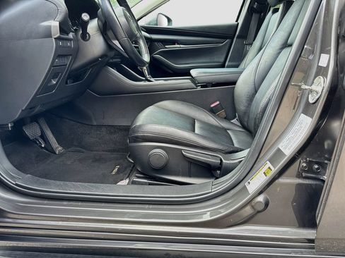 Used 2021 MAZDA MAZDA3 s FWD image 19