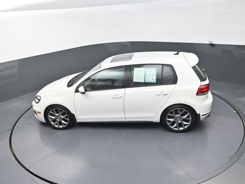 Used 2013 Volkswagen Golf 4-Door FWD image 18