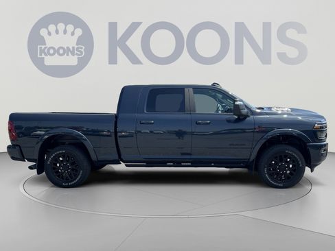 Used 2026 RAM 3500 Limited AWD/4WD image 8