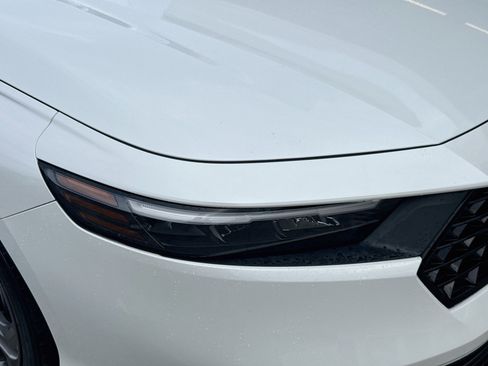 Certified 2024 Honda Accord EX image 33