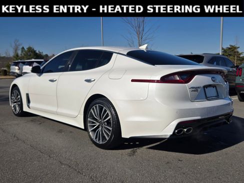 Certified 2019 Kia Stinger Base image 5