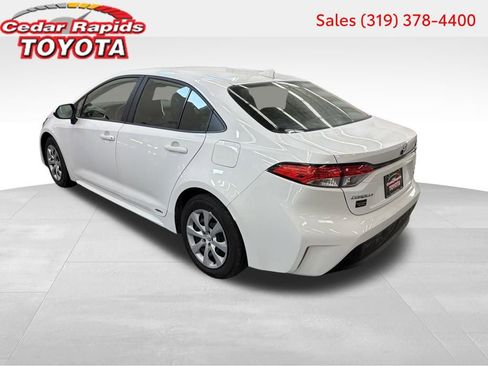 Certified 2024 Toyota Corolla LE image 9