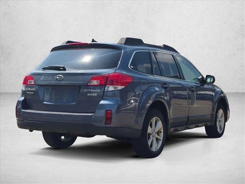 Used 2014 Subaru Outback 2.5i Premium AWD/4WD image 5