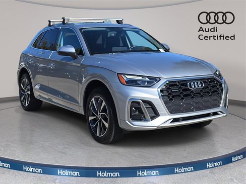 Certified 2025 Audi Q5 2.0T Premium Plus image 1
