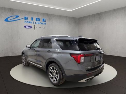 Certified 2025 Ford Explorer Platinum w/ Ultimate Package AWD/4WD image 8