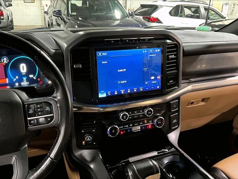 Used 2023 Ford F150 Lariat w/ Equipment Group 502A High image 7